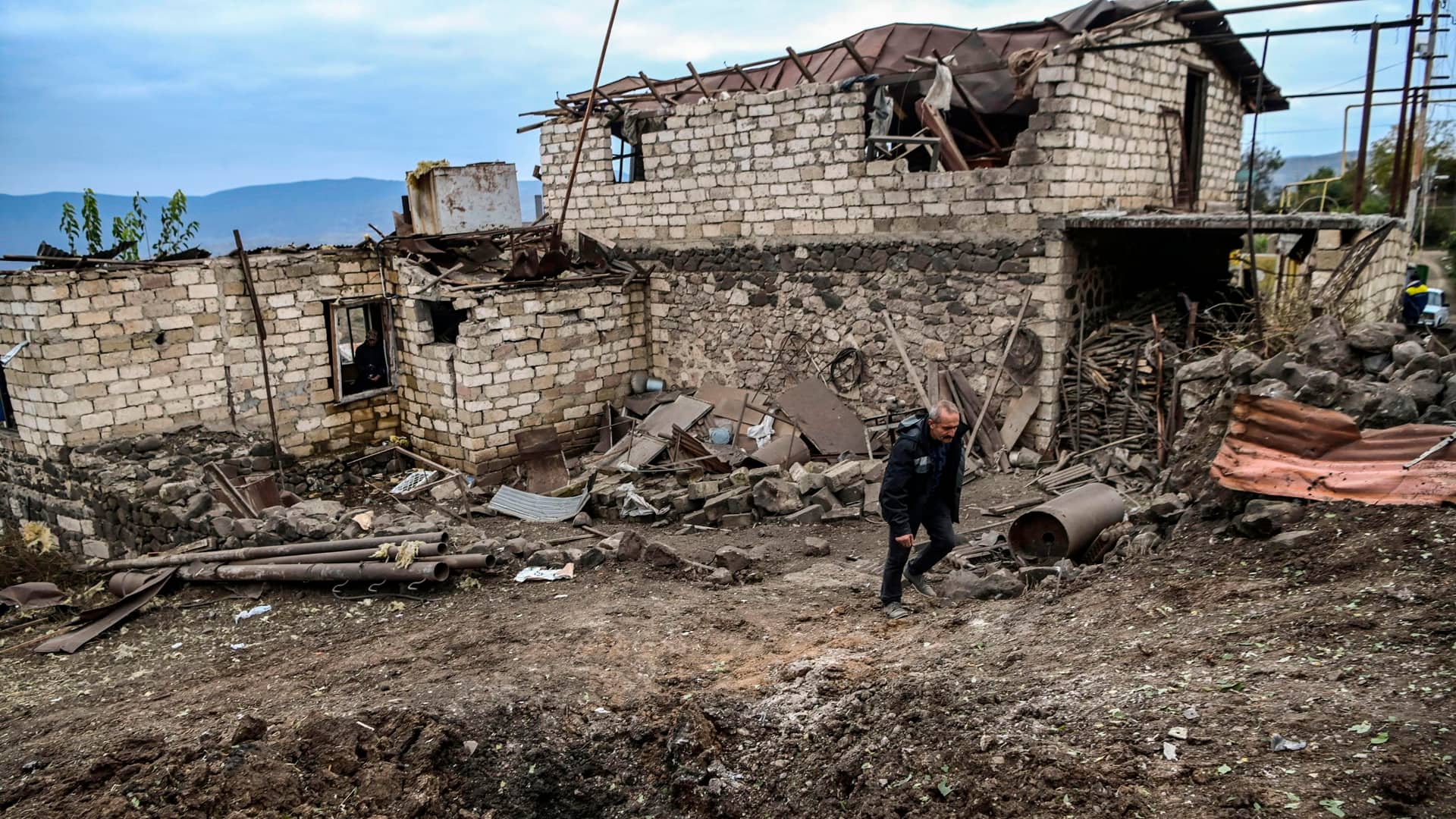 Avrupa'dan Karabağ'daki sivillere yardım